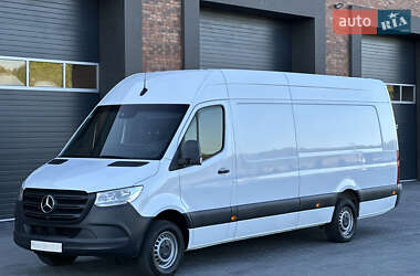 Вантажний фургон Mercedes-Benz Sprinter 2021 в Чернівцях