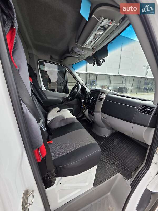 Грузовой фургон Mercedes-Benz Sprinter 2016 в Львове