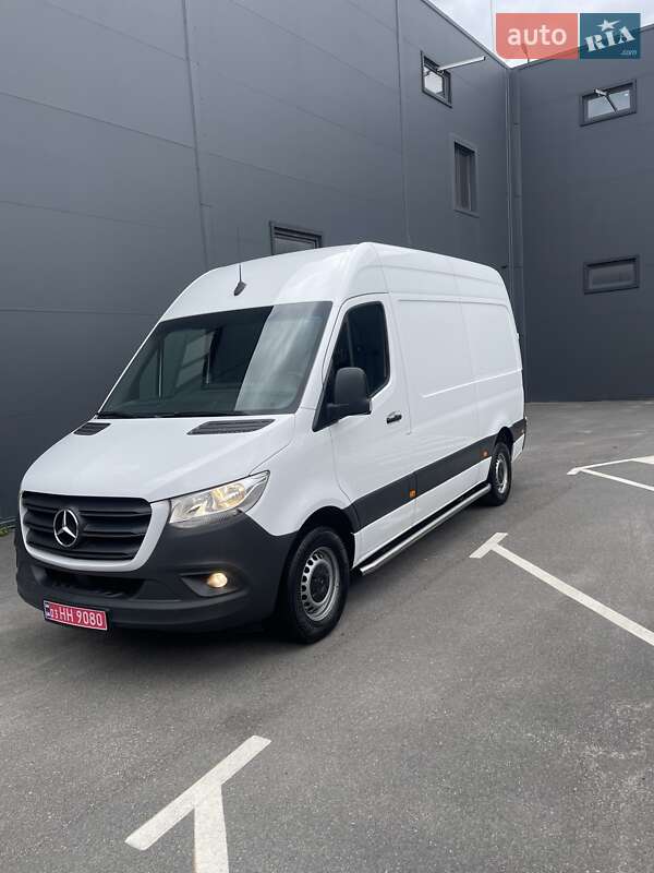 Mercedes-Benz Sprinter 2022