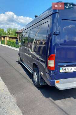 Грузопассажирский фургон Mercedes-Benz Sprinter 2003 в 
