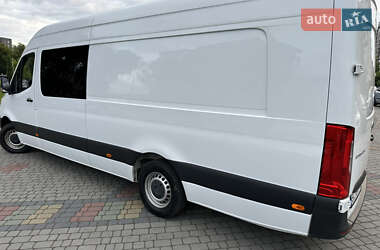 Вантажопасажирський фургон Mercedes-Benz Sprinter 2019 в 