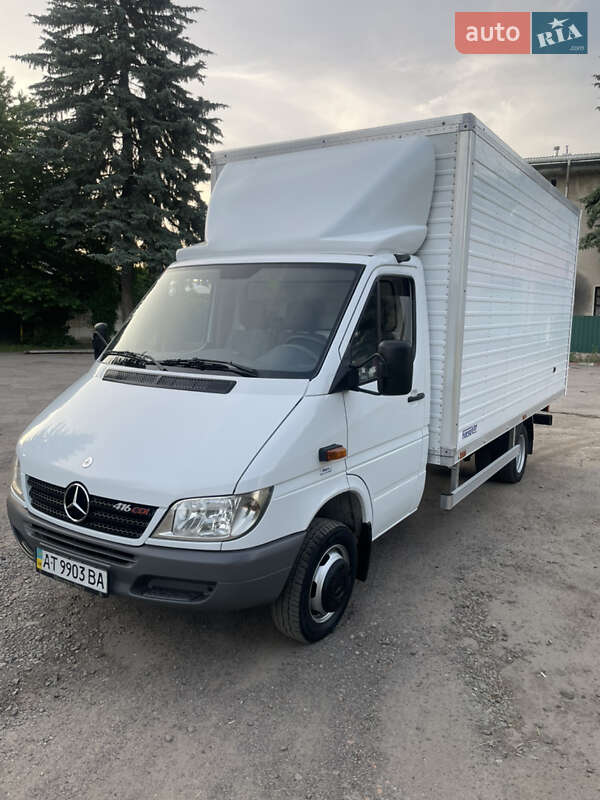 Mercedes-Benz Sprinter 2006