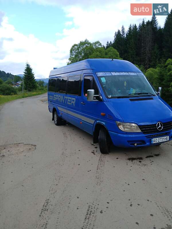Mercedes-Benz Sprinter 2001