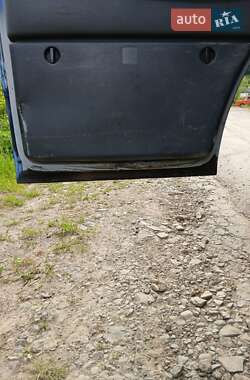 Микроавтобус Mercedes-Benz Sprinter 2001 в 