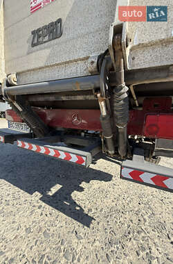 Грузовой фургон Mercedes-Benz Sprinter 2013 в 