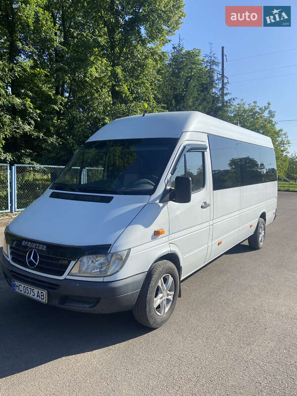 Mercedes-Benz Sprinter 2005