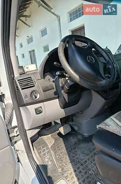 Грузопассажирский фургон Mercedes-Benz Sprinter 2015 в 