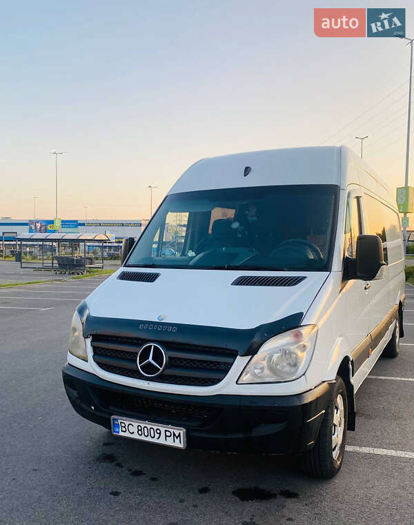 Микроавтобус Mercedes-Benz Sprinter 2007 в Старом Самборе