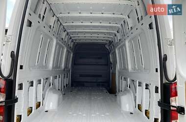 Грузовой фургон Mercedes-Benz Sprinter 2018 в 