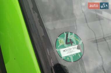 Грузовой фургон Mercedes-Benz Sprinter 2013 в 