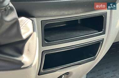 Грузовой фургон Mercedes-Benz Sprinter 2018 в 