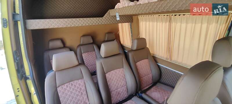 Микроавтобус Mercedes-Benz Sprinter 2011 в Долине