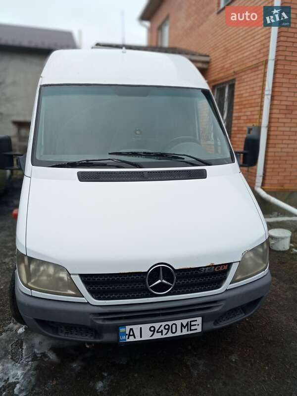 Грузовой фургон Mercedes-Benz Sprinter 2006 в 