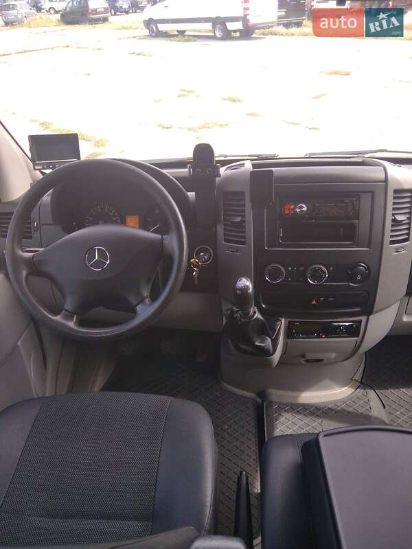 Грузовой фургон Mercedes-Benz Sprinter 2013 в Виннице фото 26 Грузовой фургон Mercedes-Benz Sprinter 2013 в Виннице