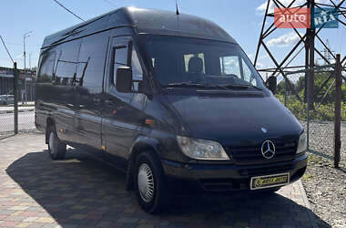 Грузопассажирский фургон Mercedes-Benz Sprinter 2006 в Стрые