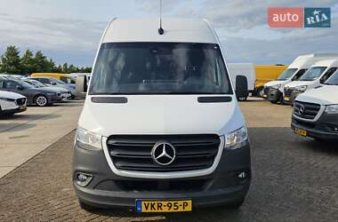 Грузовой фургон Mercedes-Benz Sprinter 2021 в 