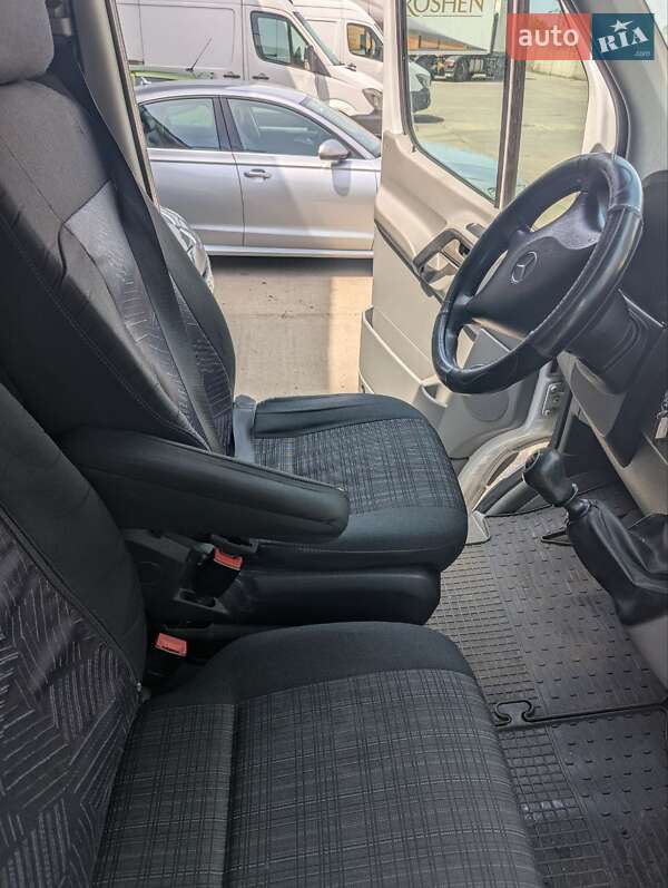 Грузовой фургон Mercedes-Benz Sprinter 2013 в Львове фото 23 Грузовой фургон Mercedes-Benz Sprinter 2013 в Львове