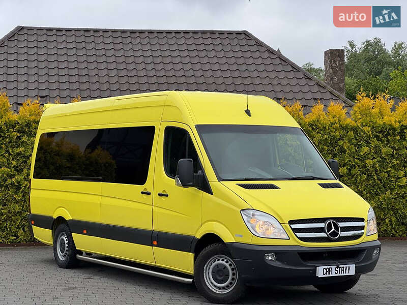 Mercedes-Benz Sprinter 2012