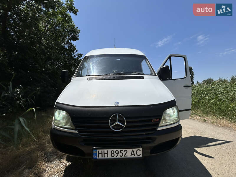 Mercedes-Benz Sprinter 2001
