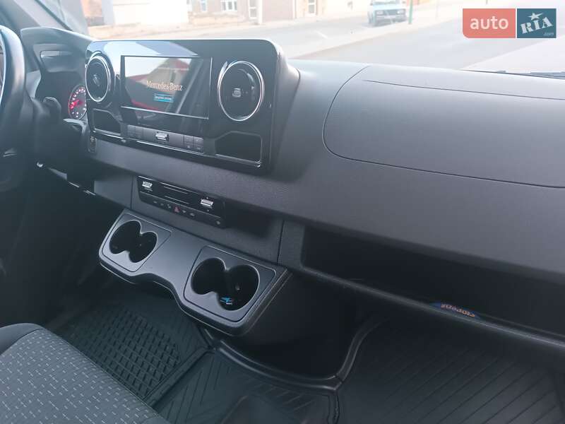 Грузовой фургон Mercedes-Benz Sprinter 2021 в Могилев-Подольске фото 41 Грузовой фургон Mercedes-Benz Sprinter 2021 в Могилев-Подольске