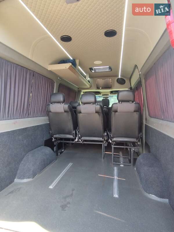 Микроавтобус Mercedes-Benz Sprinter 2007 в Ровно