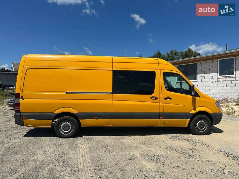 Грузопассажирский фургон Mercedes-Benz Sprinter 2011 в Ковеле