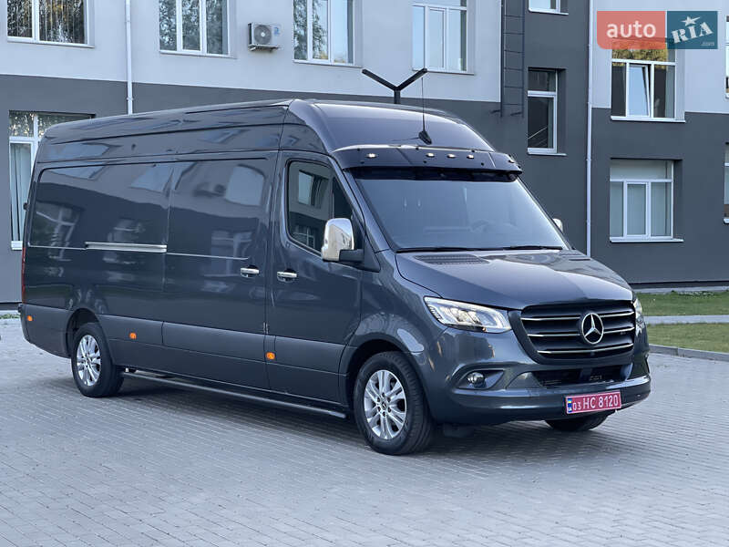 Вантажний фургон Mercedes-Benz Sprinter 2020 в 