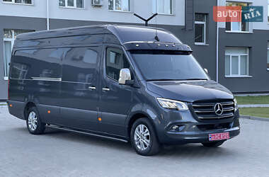 Грузовой фургон Mercedes-Benz Sprinter 2020 в 
