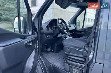 Грузовой фургон Mercedes-Benz Sprinter 2020 в 