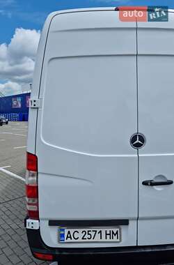 Грузопассажирский фургон Mercedes-Benz Sprinter 2011 в 