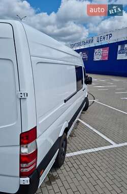 Грузопассажирский фургон Mercedes-Benz Sprinter 2011 в 