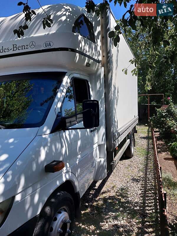 Вантажний фургон Mercedes-Benz Sprinter 2005 в Вінниці