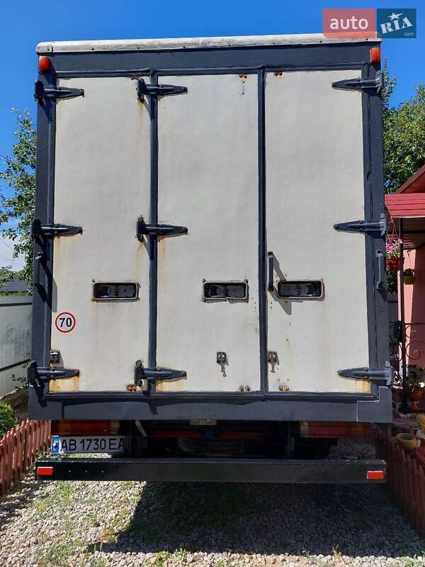 Вантажний фургон Mercedes-Benz Sprinter 2005 в Вінниці