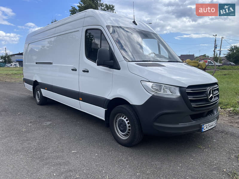 Mercedes-Benz Sprinter 2021