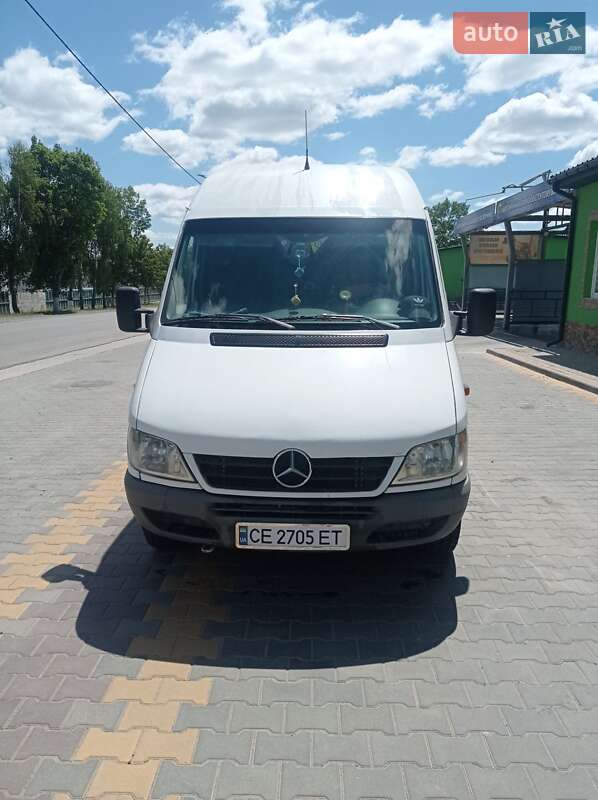 Mercedes-Benz Sprinter 2003