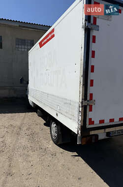 Грузовой фургон Mercedes-Benz Sprinter 2005 в 
