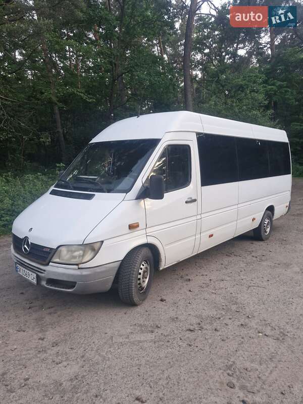 Mercedes-Benz Sprinter 2005