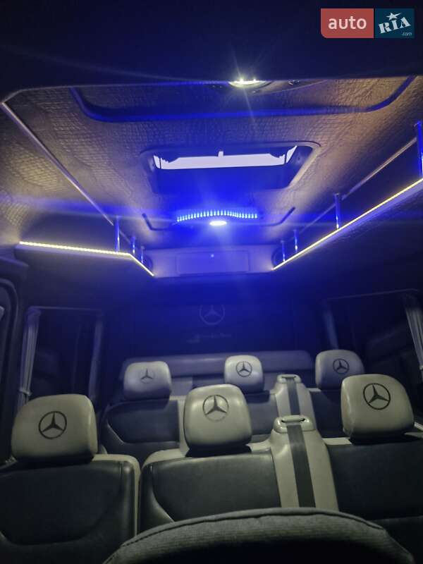 Микроавтобус Mercedes-Benz Sprinter 2005 в Бродах