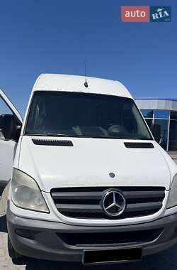 Вантажний фургон Mercedes-Benz Sprinter 2012 в Мукачевому