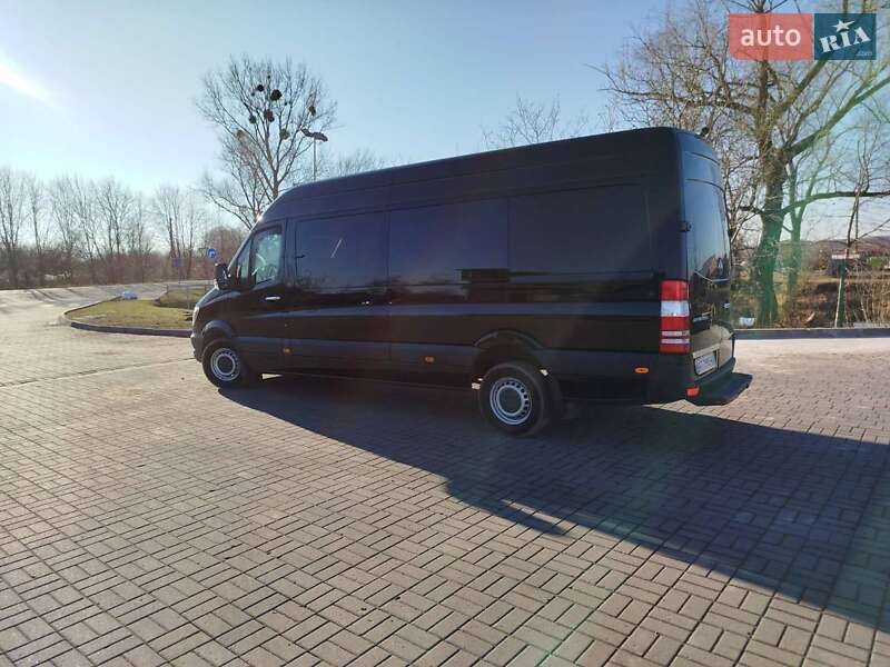 Вантажопасажирський фургон Mercedes-Benz Sprinter 2018 в Івано-Франківську