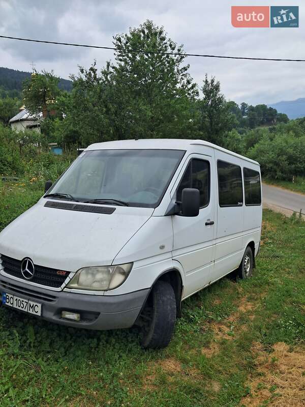 Mercedes-Benz Sprinter 2004