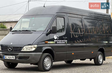 Вантажний фургон Mercedes-Benz Sprinter 2003 в Стрию