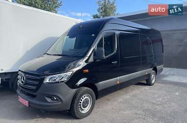 Грузовой фургон Mercedes-Benz Sprinter 2023 в  фото 2 Грузовой фургон Mercedes-Benz Sprinter 2023 в