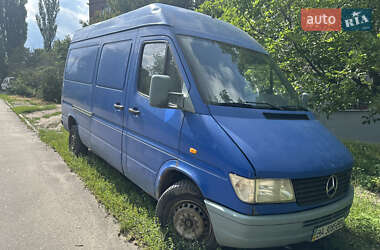 Грузовой фургон Mercedes-Benz Sprinter 1997 в 