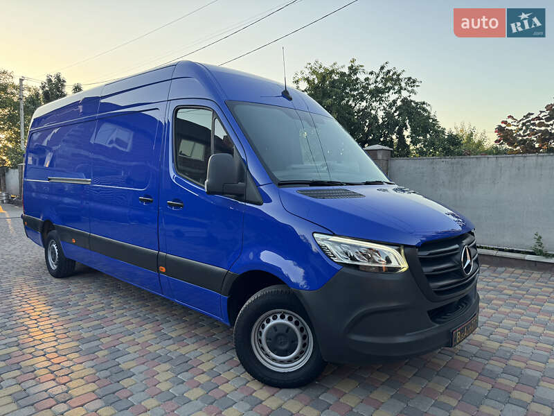 Mercedes-Benz Sprinter 2021