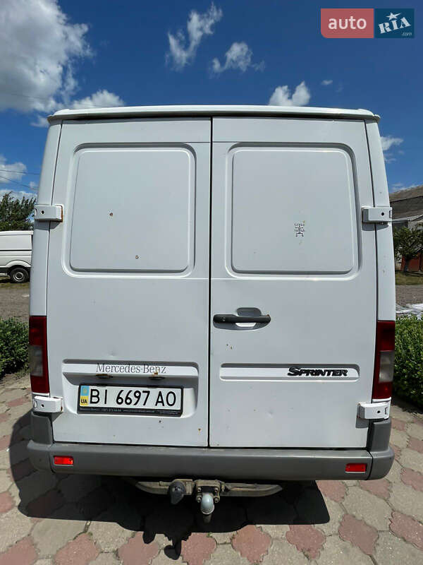 Грузовой фургон Mercedes-Benz Sprinter 2006 в Полтаве