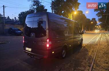 Грузовой фургон Mercedes-Benz Sprinter 2015 в 