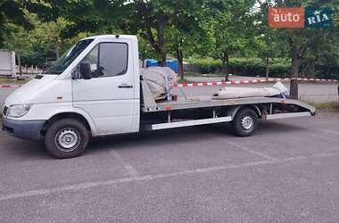 Эвакуатор Mercedes-Benz Sprinter 2004 в Стрые
