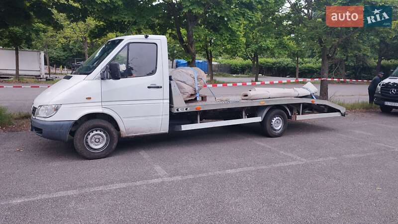 Mercedes-Benz Sprinter 2004