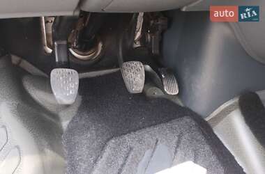 Грузовой фургон Mercedes-Benz Sprinter 2005 в 